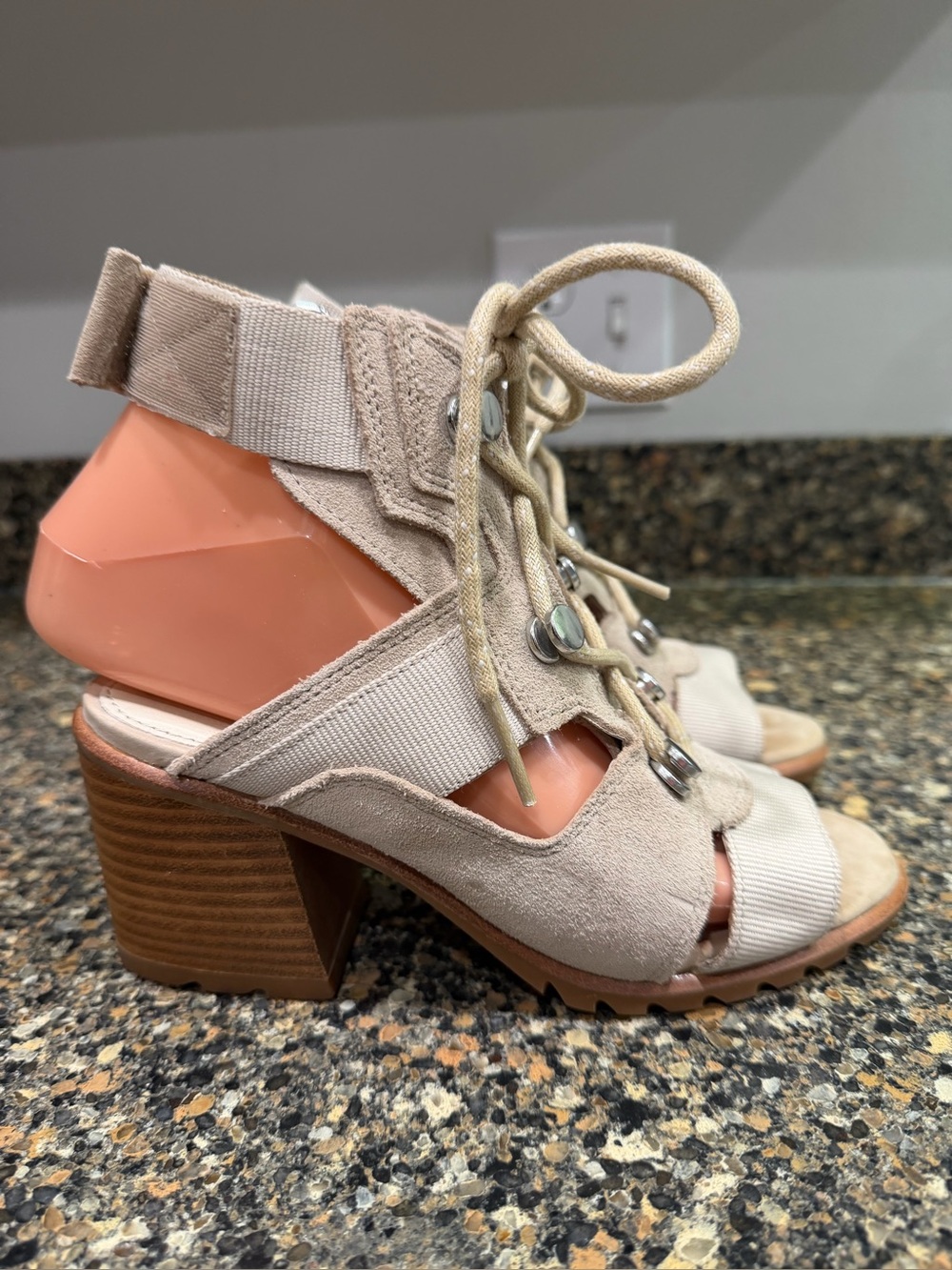 Sorel Nadia Beige Lace-Up Block Heel Sandals 5.5